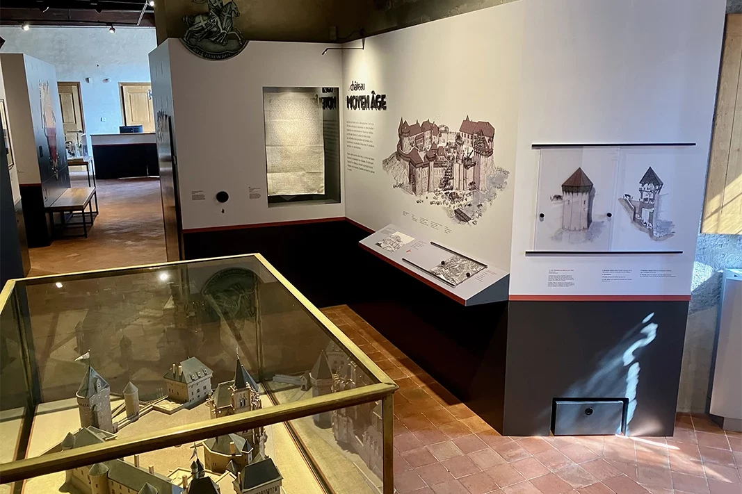 jonathan-desbois-illustration-reconstitution-historique-chateau-1c-10 Photographie de l’exposition permanente de la Chambre des Comptes au château de Chambéry.